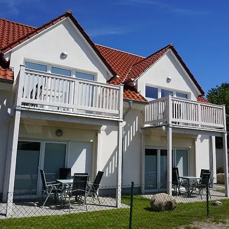 Ferienwohnungen Ruegen Findling Breege Exterior photo